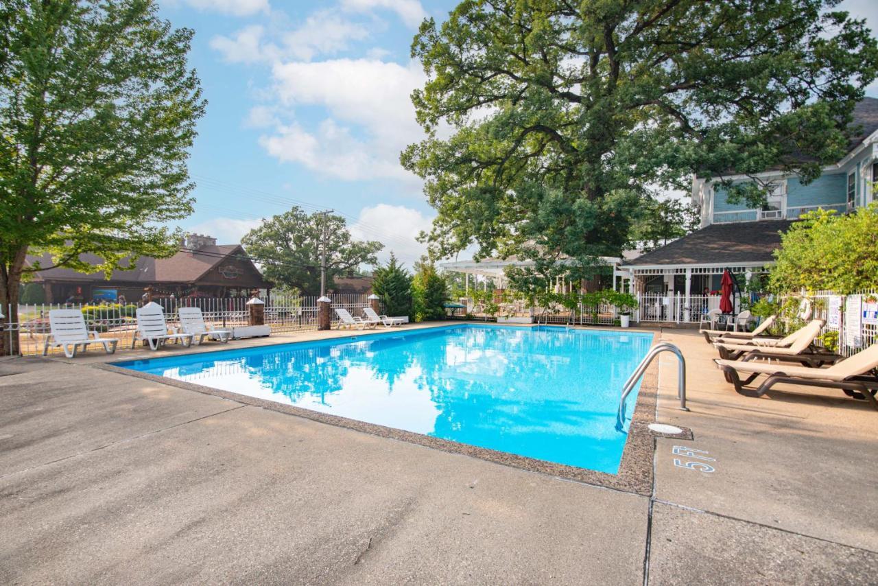White Rose Inns & Motel Wisconsin Dells Zewnętrze zdjęcie